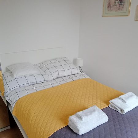 Apartament Dwupokojowy Ostrowiec Świętokrzyski Εξωτερικό φωτογραφία