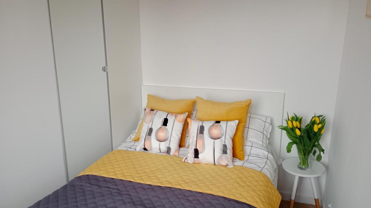 Apartament Dwupokojowy Ostrowiec Świętokrzyski Εξωτερικό φωτογραφία