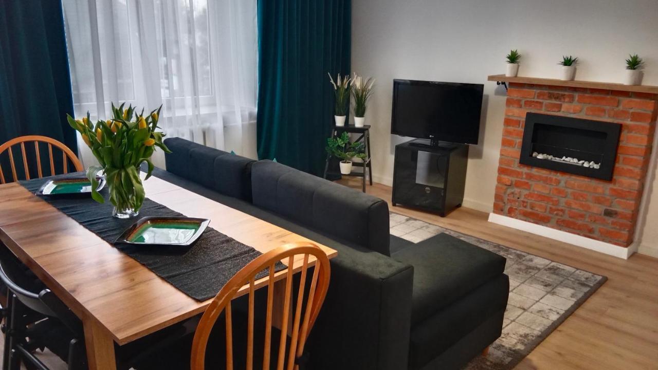 Apartament Dwupokojowy Ostrowiec Świętokrzyski Εξωτερικό φωτογραφία