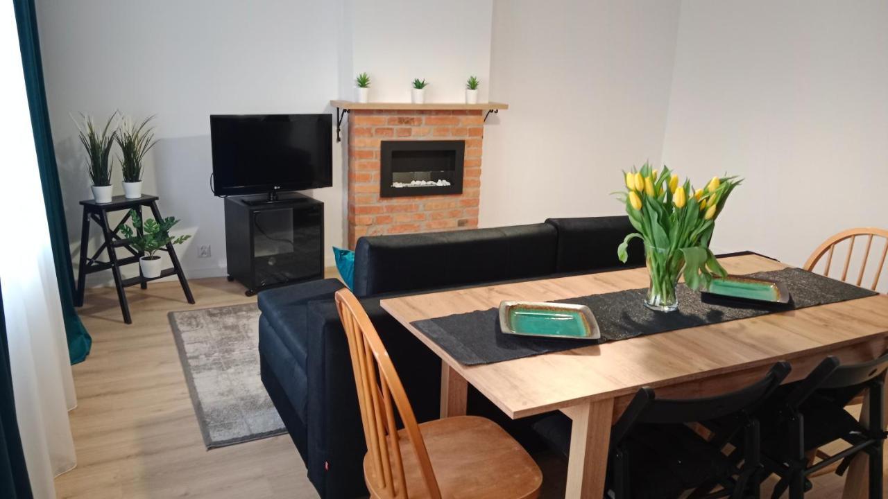 Apartament Dwupokojowy Ostrowiec Świętokrzyski Εξωτερικό φωτογραφία