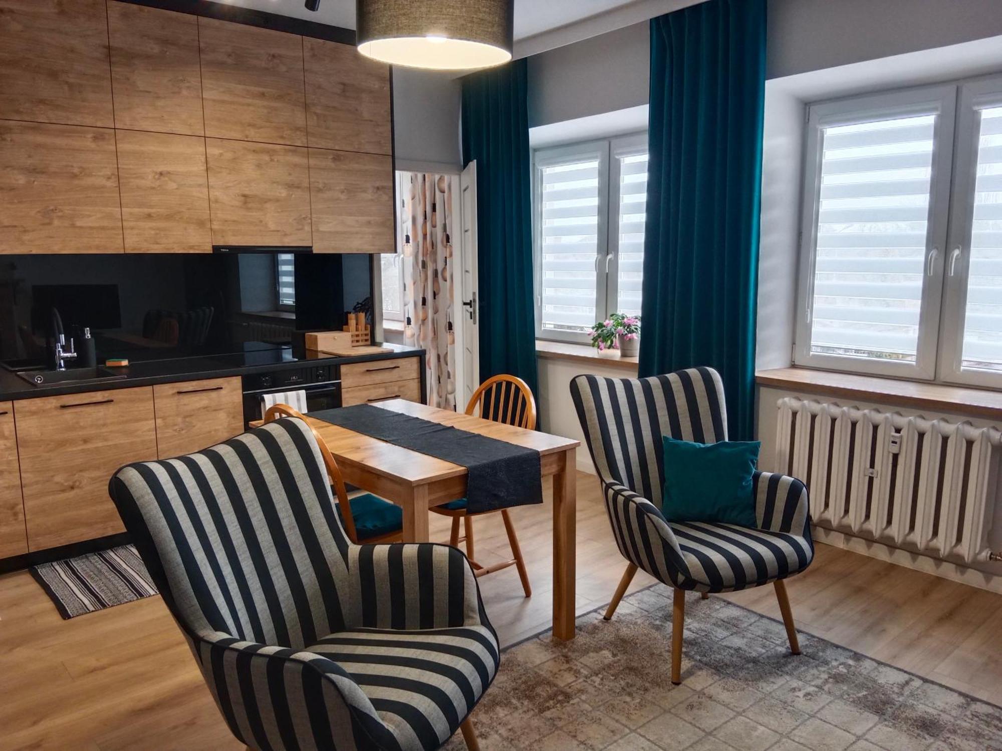 Apartament Dwupokojowy Ostrowiec Świętokrzyski Εξωτερικό φωτογραφία